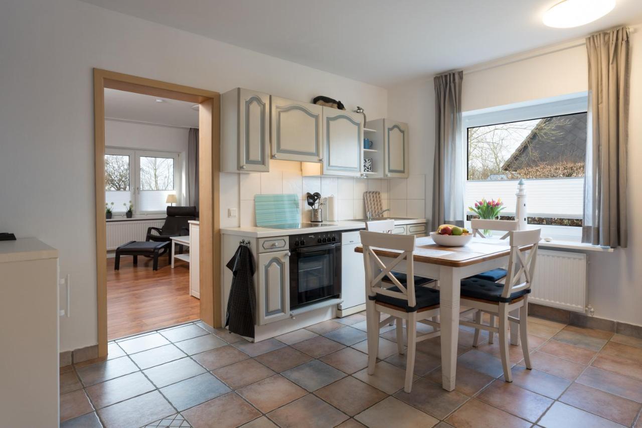 Haus Schau Ins Land Nah An Der Nordsee Emmelsbull-Horsbull